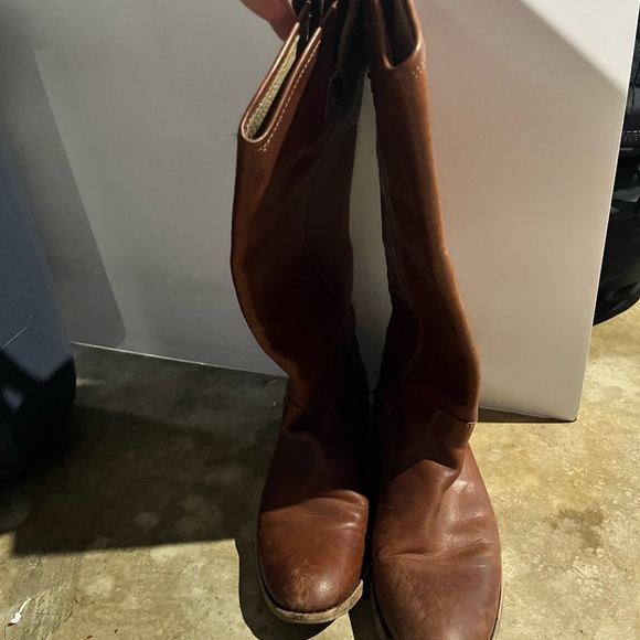 Frye Melissa Button Lug Tall - Cognac size 6.5 - Picture 4 of 8